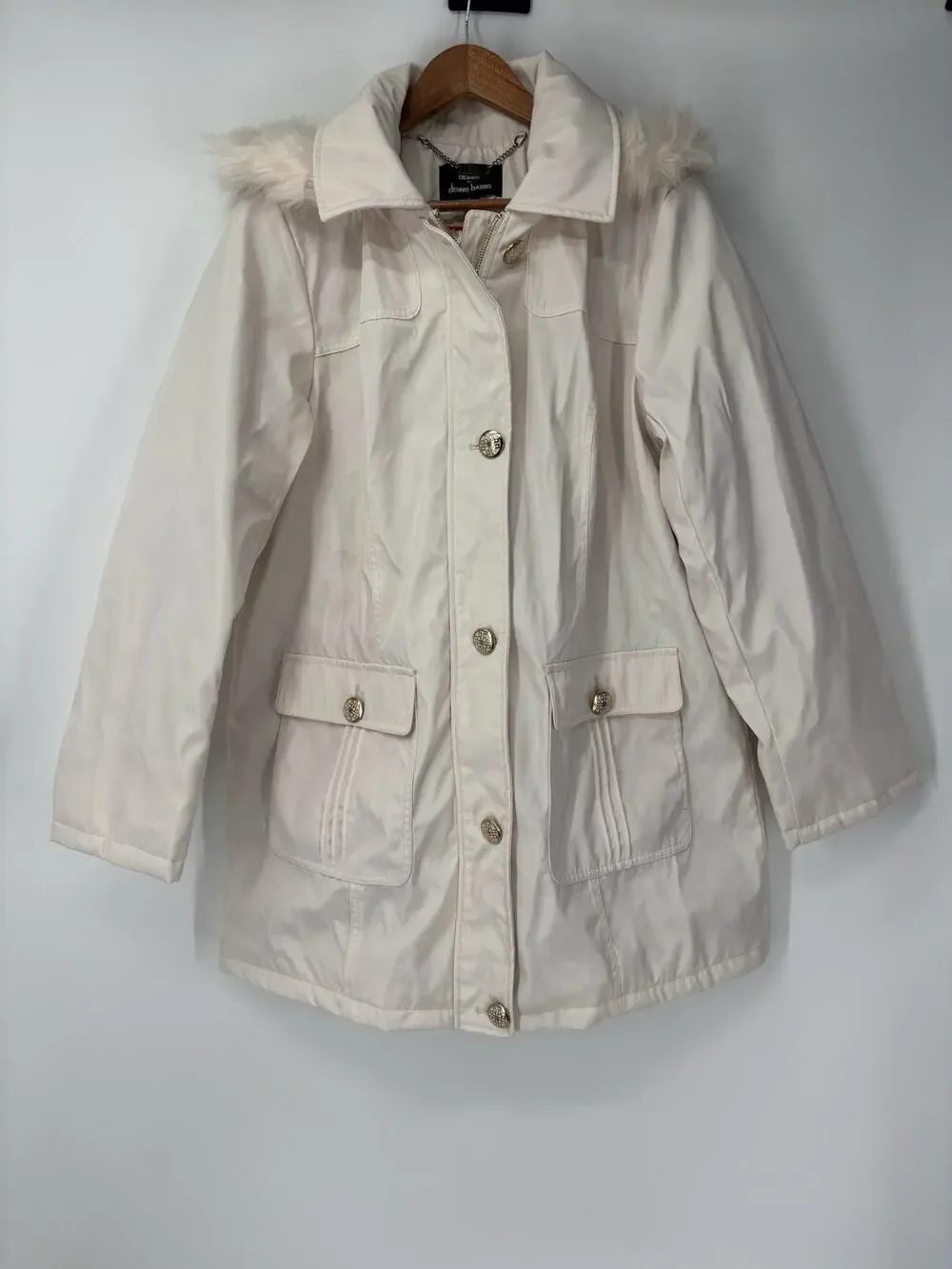 Dennis Basso Ivory Coat Large Deep Pockets Comfy Warm Cozy Waterproof & Hooded